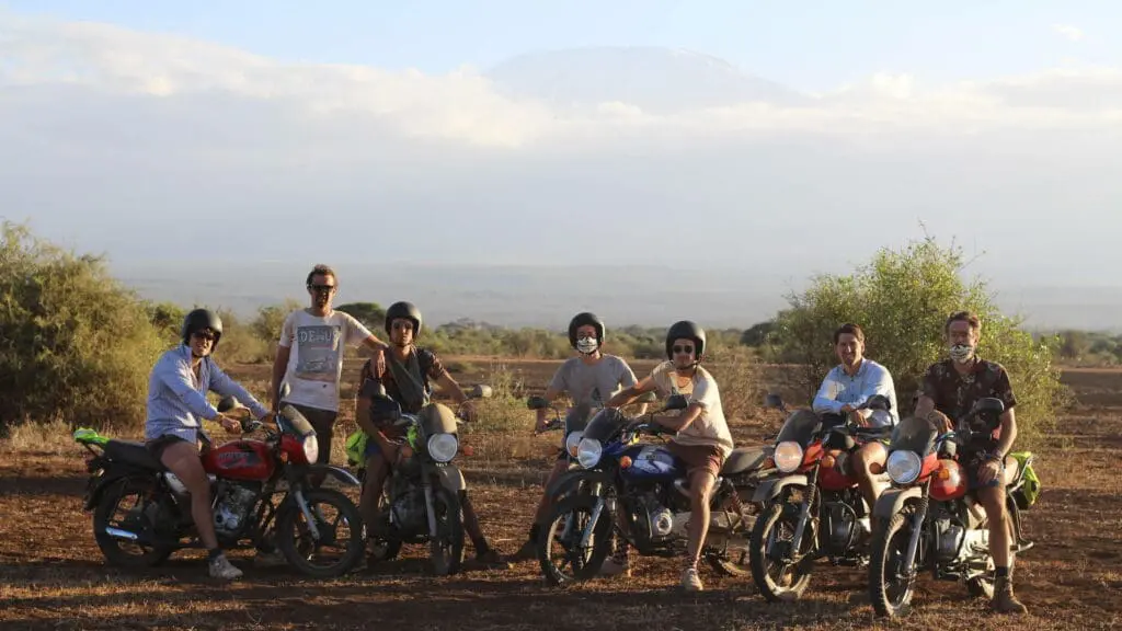 Experience Charlie's Motorsafaris